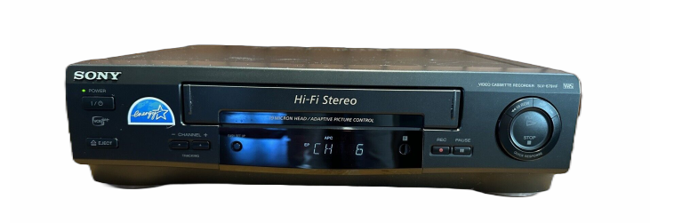 a-walk-down-memory-lane-revisiting-the-sony-slv-679hf-vhs-player